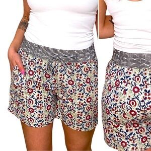 Dylan Edan Multicolor Shorts, size S